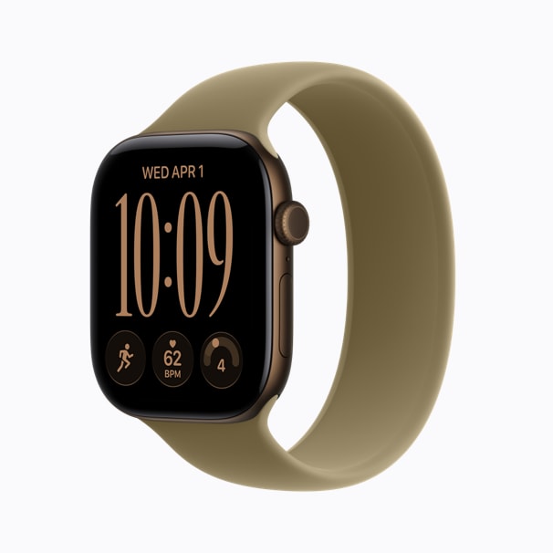 Apple Watch Series 12 i mørk bronse aluminium med olivengrønn sportsreim